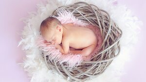 Γέννησε μέσα σε ασθενοφόρο 40χρονη στο Ηράκλειο