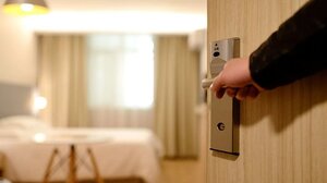 Χαλκιδική: Ξενοδοχείο «Big Brother» - Κατέγραφαν προσωπικές στιγμές ζευγαριών