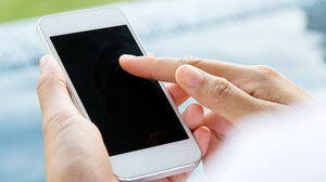 COP27 – Αίγυπτος: Φόβοι για κατασκοπεία μέσω εφαρμογής σε κινητά