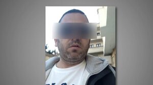 Η μητέρα του «βιαστή με το τατουάζ»: «Για μένα είναι πεθαμένος»