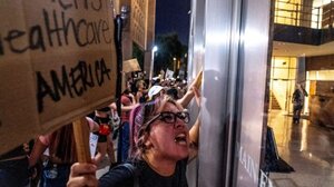 ΗΠΑ: Εισαγγελέας ζητά κυρώσεις για γιατρό που έκανε άμβλωση σε μια 10χρονη