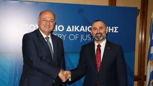 Συνάντηση Τσιάρα - Μάνια: Η Ελλάδα στηρίζει τις μεταρρυθμίσεις στο δικαστικό σύστημα της Αλβανίας