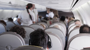 Άνω κάτω σε πτήση με επιβάτη που φώναζε στίχους από το Κοράνι