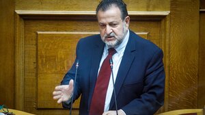  Στην Βουλή η πρόταση νόμου για την συνέχιση εξυπηρέτησης μακροχρόνιων πάγιων και διαρκών αναγκών του δημοσίου