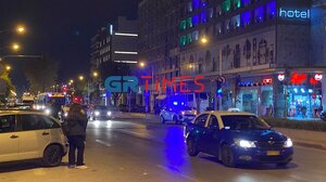 Θεσσαλονίκη: Παρασύρθηκε πεζός από δίκυκλο και κατέληξε στο νοσοκομείο