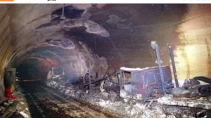 Ινδία: Ζωντανοί είναι 40 εργάτες που έχουν παγιδευθεί σε σήραγγα