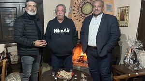 Νωρίς άρχισαν τις... ρακές στον δήμο!