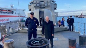 Ο Δήμαρχος Ηρακλείου στη φρεγάτα "Έλλη"