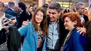 Λ.Αυγενάκης: "Ψήφος εμπιστοσύνης" στην κυβέρνηση