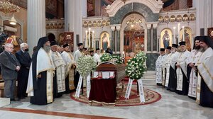 Το τελευταίο "αντίο" σε μια μεγάλη προσωπικότητα των Γραμμάτων της Κρήτης