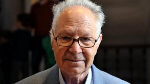 Εις μνήμην του Θεοχάρη Δετοράκη...