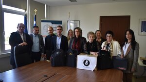 Δωρεά εξοπλισμού σε κινητή μονάδα του ΕΛΜΕΠΑ από τους Ρόταρι