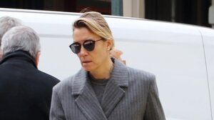 Βίκυ Καγιά: Φόρεσε την απόλυτη τάση στα παπούτσια για εφέτος - Πώς τα συνδύασε