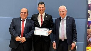 Ένα βραβείο - επιβράβευση για τον Γιώργο Καρτσάκη