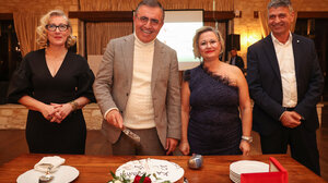 Κέφι, χορός και λάμψη στην εκδήλωση του Ομίλου της Ιατρικής Φροντίδας Κρήτης 