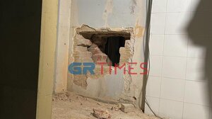 Ριφιφί σε κοσμηματοπωλείο – Οι διαρρήκτες άνοιξαν τρύπα στον τοίχο του διπλανού καταστήματος