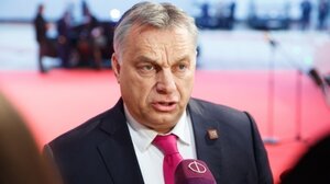 Βίκτορ Όρμπαν: Καλεί την Ευρωπαϊκή Ένωση να ξεκινήσει απευθείας συνομιλίες με τη Ρωσία