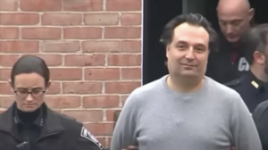 Κατηγορείται για τη δολοφονία της συζύγου του, είχε αναζητήσει στο google τροπους να ξεφορτωθεί πτώμα