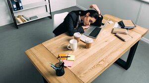 Ο συνδυασμός που αυξάνει κατά 24% τον κίνδυνο άνοιας