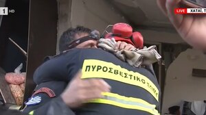 Σεισμός Τουρκία: Έκλαψαν οι διασώστες, δάκρυσε η παρουσιάστρια της ΕΡΤ στη διάσωση της 6χρονης