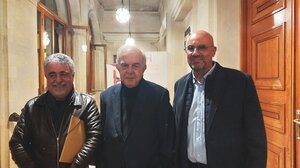 Ομόφωνα "ναι" στη μελέτη για το τρένο στην Κρήτη από το Δημοτικό Συμβούλιο Ηρακλείου