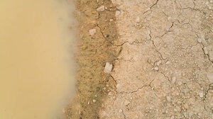 Έσπασε το ρολόι και χάνεται το νερό!