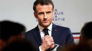 Μακρόν για συνταξιοδοτικό: Εύχομαι η μεταρρύθμιση να ολοκληρώσει την δημοκρατική της πορεία