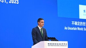 Ο Σάντσεθ κάλεσε την Ασία να ανοίξει την αγορά της στις εταιρίες της Δύσης