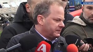 Τα κλάματα του Καραμανλή κατά τη διάρκεια των δηλώσεων στα Τέμπη 