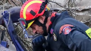 Σύγκρουση τρένων στα Τέμπη: O ήρωας της ΕΜΑΚ που συγκλόνισε με τη φωτογραφία του και ο ΠΑΟΚ