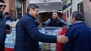 Στη Λαϊκή Αγορά του Τυμπακίου ο Λευτέρης Αυγενάκης