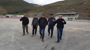 Έργα σε αθλητικές εγκαταστάσεις της Αγίας Βαρβάρας επιθεώρησε ο Λ. Αυγενάκης