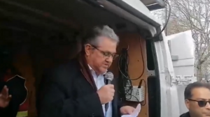 Τα γαλλικά του Κουτσούμπα από το Παρίσι που έγιναν... viral