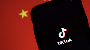 Κίνα: «Είμαστε σθεναρά αντίθετοι στη βεβιασμένη πώληση του TikTok»