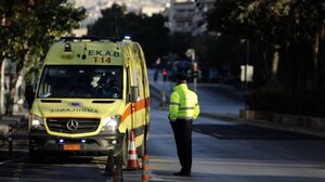 Ατύχημα στην Κηφισίας: Αυτοκίνητο παρέσυρε πεζό 