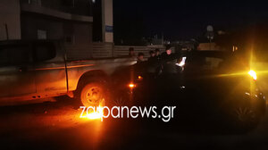 Νέο τροχαίο στα Χανιά – Έπεσε πάνω σε σταθμευμένο αγροτικό