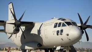Επείγουσα αεροδιακομιδή δύο ασθενών με C-27 από την Κάρπαθο για Ηράκλειο
