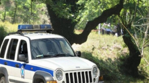Βρέθηκε νεκρός σε χωράφι με τραύμα από μαχαίρι