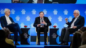 Carl Bildt: Οι συμμαχίες είναι συνήθως σαν την κινούμενη άμμο, ισχυρή συμμαχία το ΝΑΤΟ