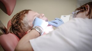  Dentist Pass: Διευρύνεται το πρόγραμμα και για εφήβους έως 17 ετών