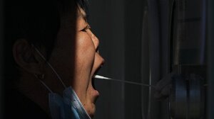 Κίνα προς ΠΟΥ: «Δεν έχουμε αποκρύψει στοιχεία σχετικά με την προέλευση της COVID-19»