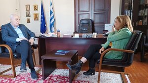 Στην Αποκεντρωμένη Διοίκηση Κρήτης και το Λιμεναρχείο Ηρακλείου ο Π. Μπαριτάκης