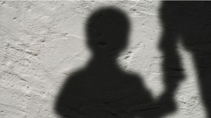 Οι σκέψεις όλων στον μικρό μαθητή που έπεσε από το μπαλκόνι