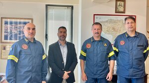 Συνάντηση με πυροσβέστες είχε ο Γ. Τσουντάνης