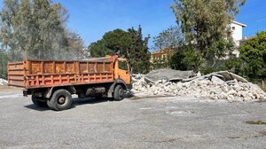 Ξεκίνησαν οι παρεμβάσεις στο χώρο του πρώην Στρατοπέδου Μαρκοπούλου