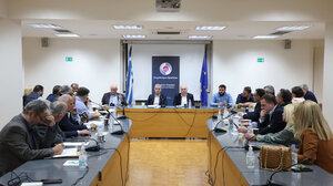 Τα κόκκινα δάνεια στο επίκεντρο σύσκεψης παραγωγικών φορέων