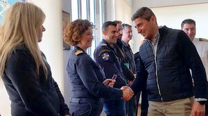 Συνάντηση Λευτέρη Αυγενάκη με διοίκηση και στελέχη της ΕΜΑΚ και του Λιμενικού Σώματος 