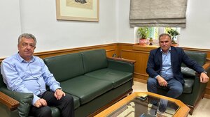 Συνάντηση του Δημάρχου Ιεράπετρας με τον Περιφερειάρχη Κρήτης