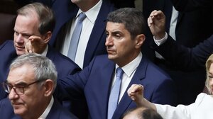 Λ. Αυγενάκης: "Ορκωμοσία με το βλέμμα στραμμένο στις εκλογές της 25ης Ιουνίου"