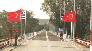 Προσήχθησαν πέντε αστυνομικοί στον Έβρο και εξετάζονται για εμπλοκή σε υπόθεση παράνομης μετανάστευσης